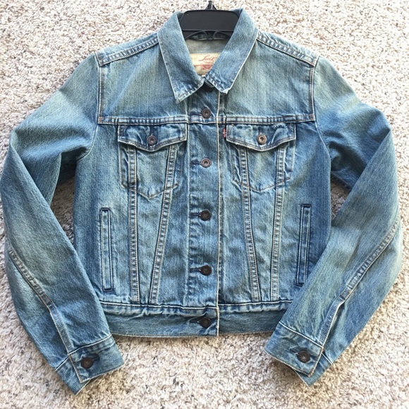 Levi’s Authentic Trucker Jacket - Picture 1 of 8